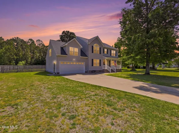 405 Prince William Drive, Elizabeth City, NC 27909