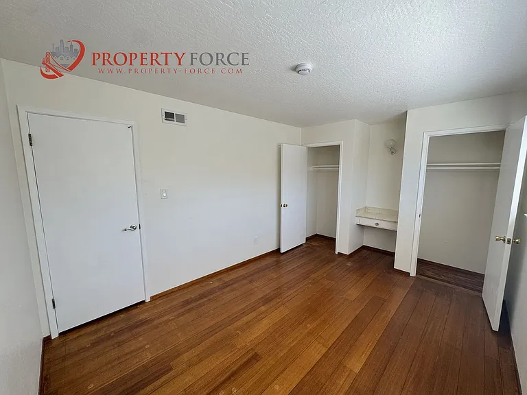 936 Constitution Dr — Photo 27