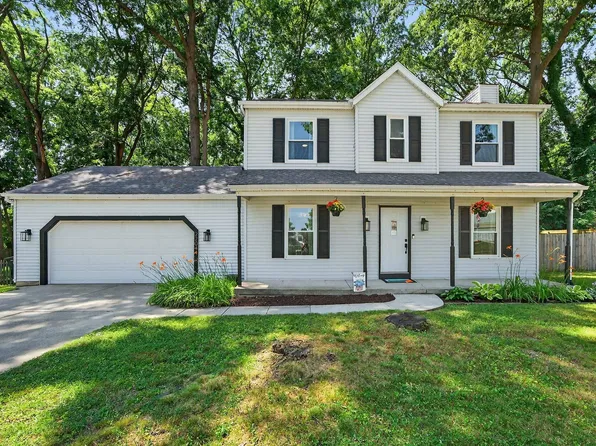 2204 Spring Hill Dr, South Bend, IN 46628