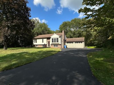 17 Nemczuk Drive, Norwich, CT, 06360