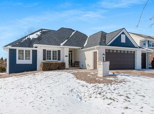 1228 Gail Dr, Green Bay, WI 54311