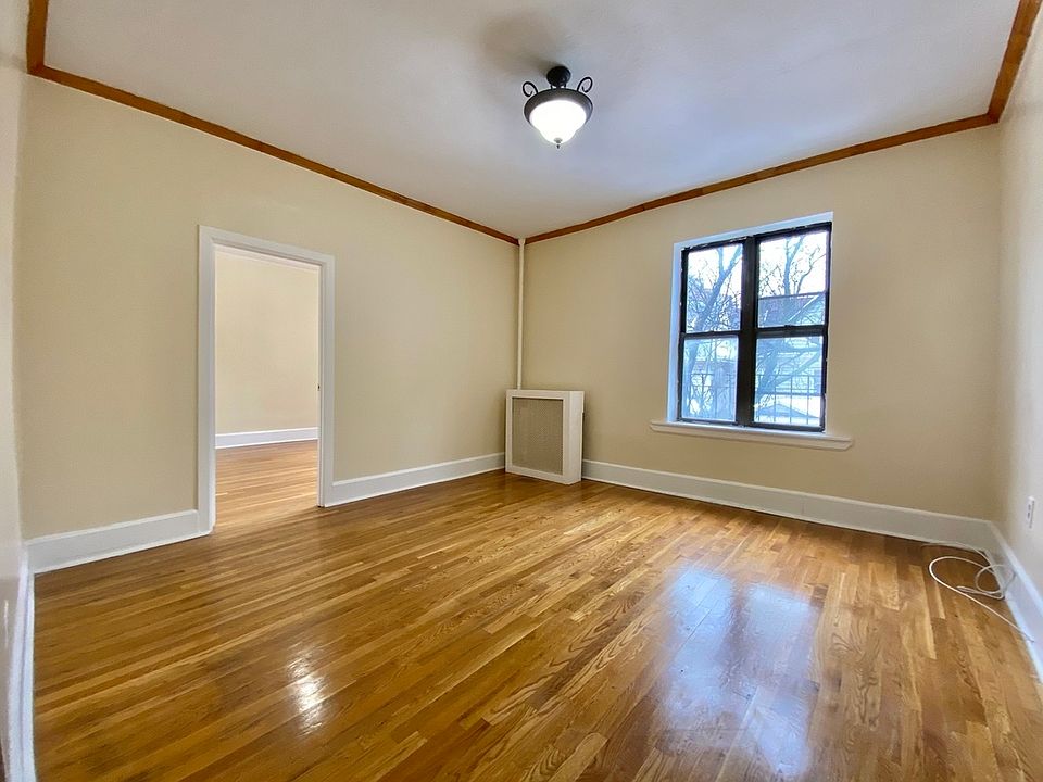 1st image of 81 Crooke Ave #A22