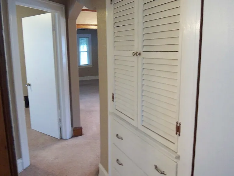 1493 Larchmont Ave #UP — Photo 11