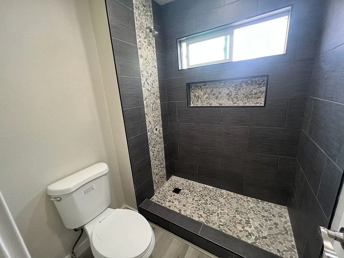Building Photo - 4496 Collwood Blvd #5