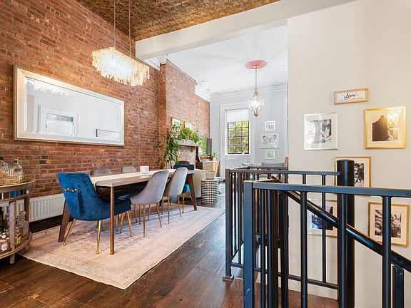 5th image of 321 Pacific Ave APT 1