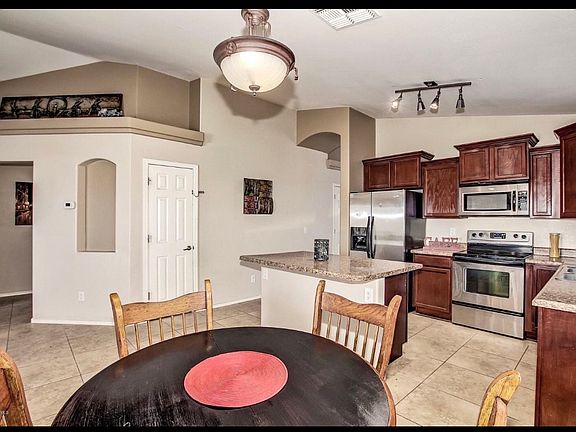 4th image of 24129 N Cargo Ave