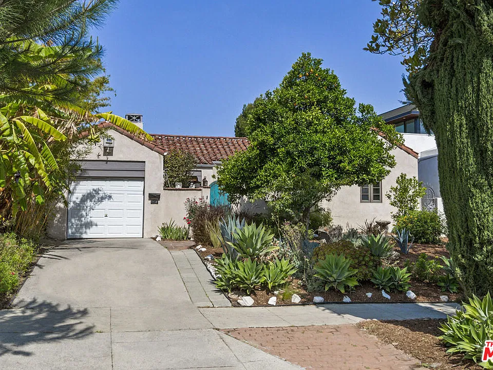 931 Micheltorena St