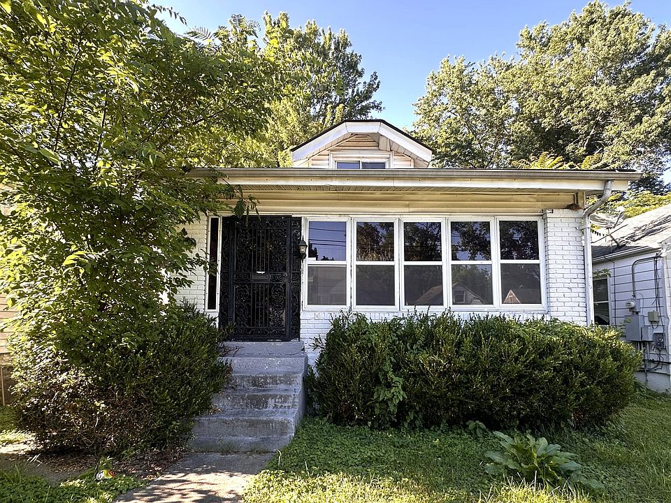 1st image of 4223 Grand Ave