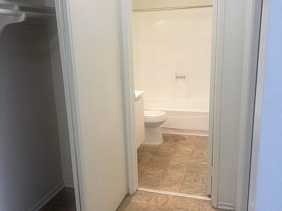 Bathroom /Hallway Closet