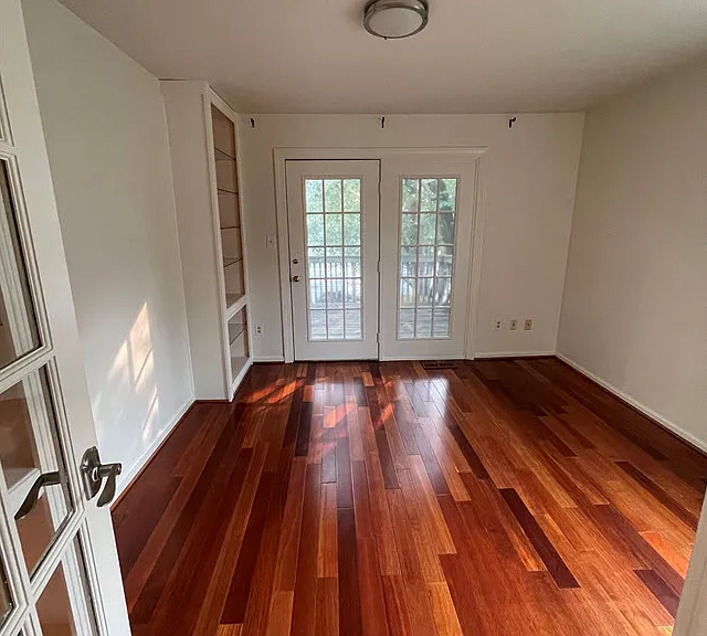 7727 Rockledge Ct — Photo 11