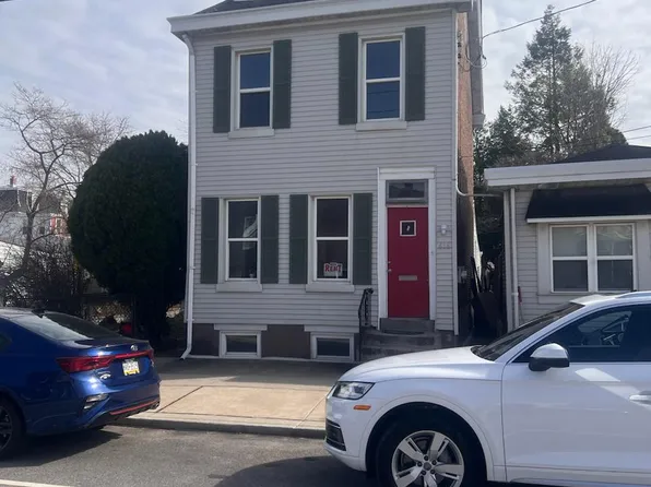 416 Ford St #418, Bridgeport, PA 19405