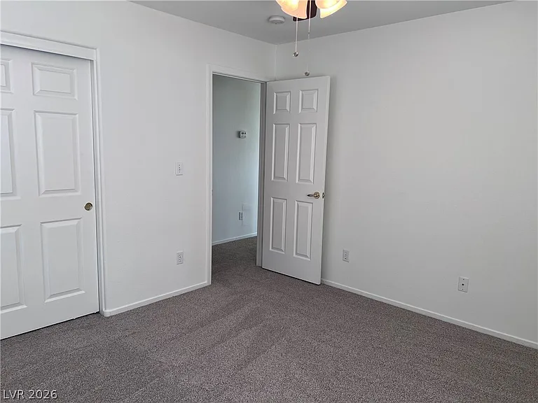3031 Scenic Valley Way — Photo 15