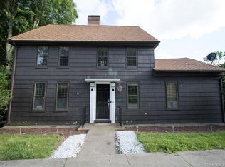 14 W Town St #1, Norwich, CT 06360