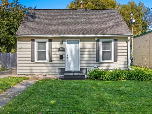 1322 E Fremont St, Appleton, WI 54915