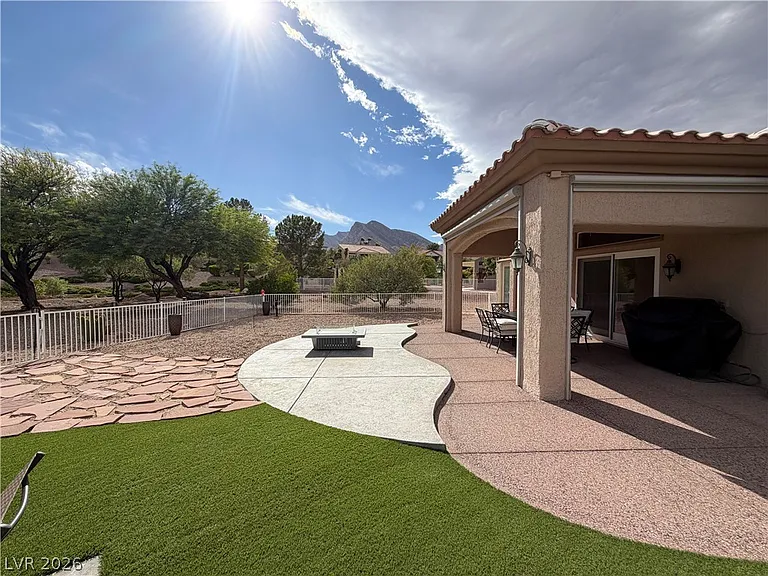 10541 Broom Hill Dr — Photo 25