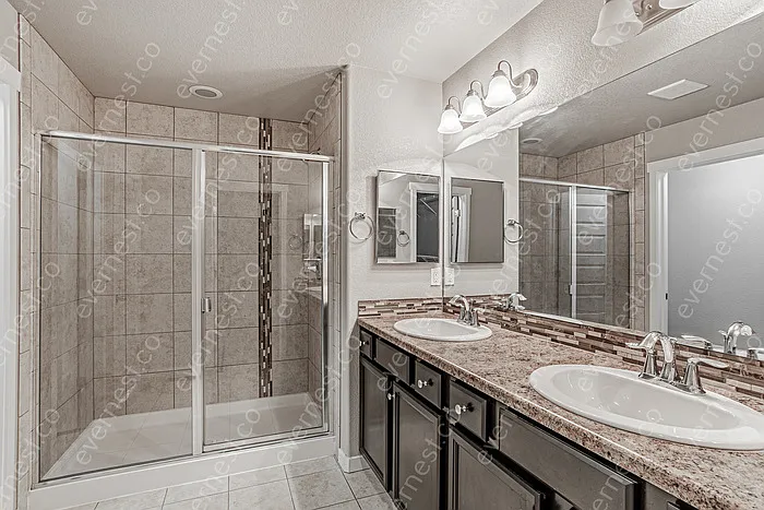 2405 Falkirk Dr — Photo 11