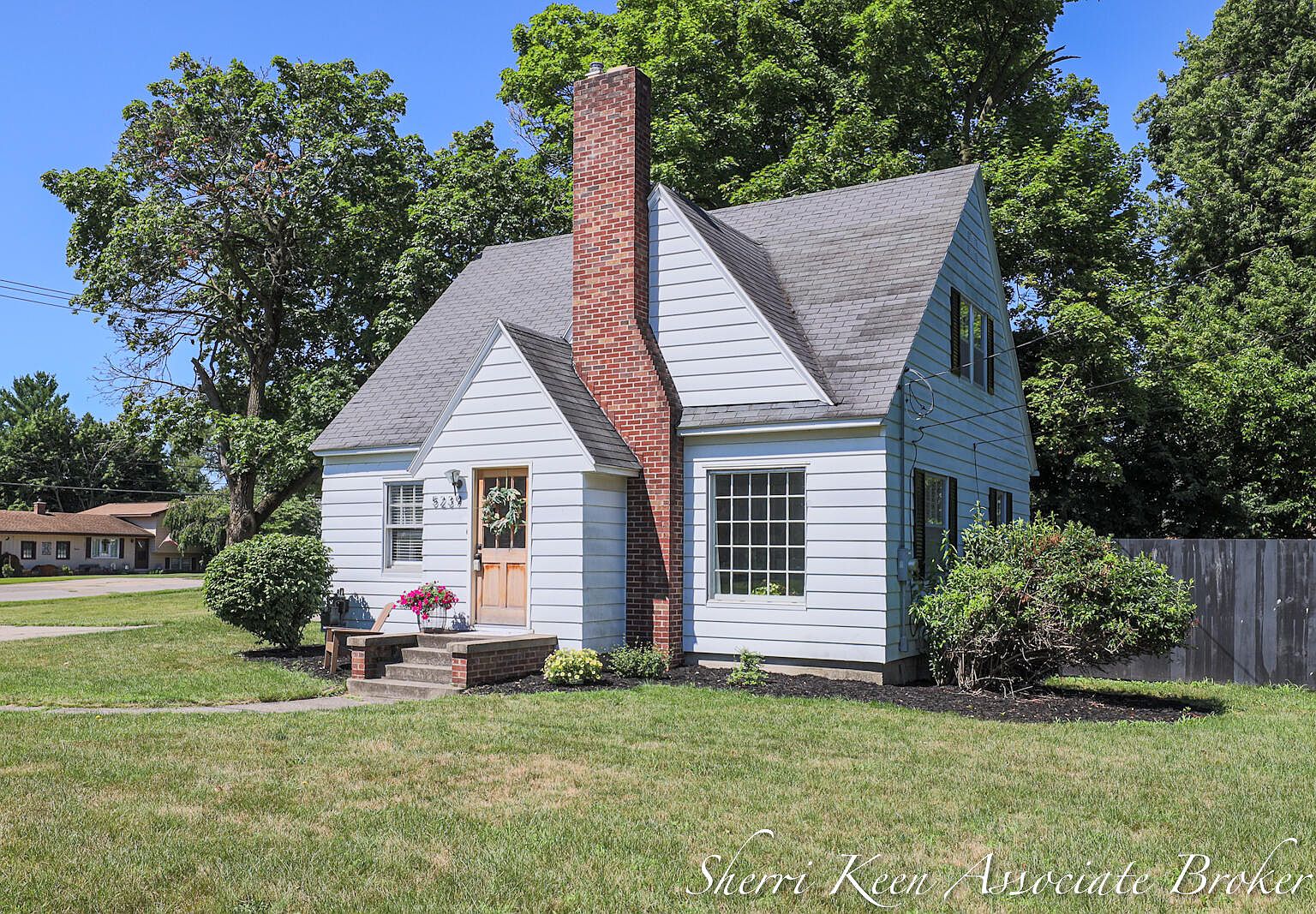 5239 32nd Ave, Hudsonville, MI 49426 Zillow