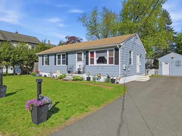 56 Marion St, Chicopee, MA 01013