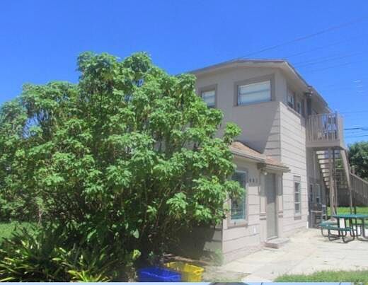 3rd image of 402 N A Street