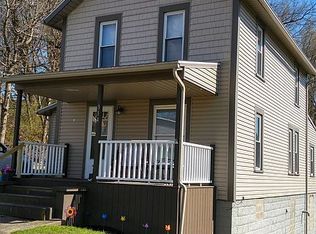314 E Carrollton St, Magnolia, OH