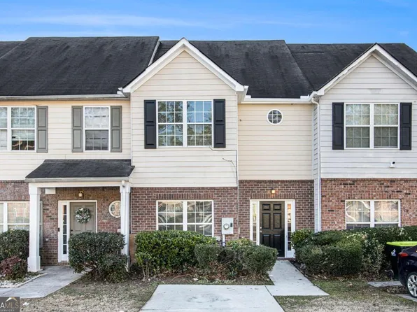 272 Brookview Dr, Riverdale, GA 30274