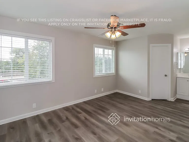 10026 N 66th Ln — Photo 8