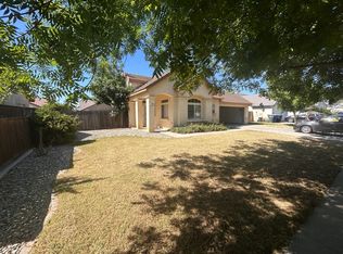 1719 Fortress Way, Lemoore, CA 93245