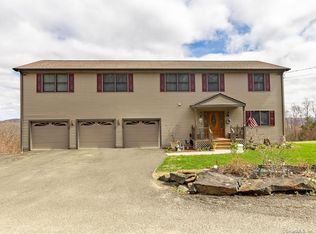 2 Murray Ln, New Fairfield, CT 06812