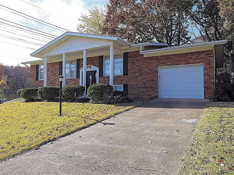 1st image of 312 Lancewood Dr