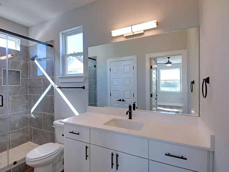 7315 Bennett Ave #1 — Photo 37