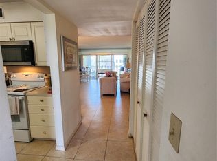 4236 D Este Ct UNIT 302, Lake Worth, FL 33467