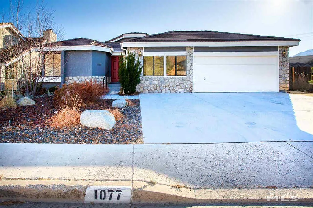 1077 W Bonanza Dr photo 1