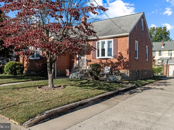 515 Emerson St, Philadelphia, PA 19111