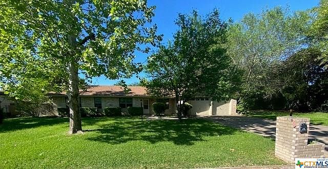 1st image of 808 Cagle Ln