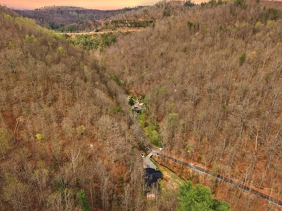 2nd image of 933 Darb Fork Rd