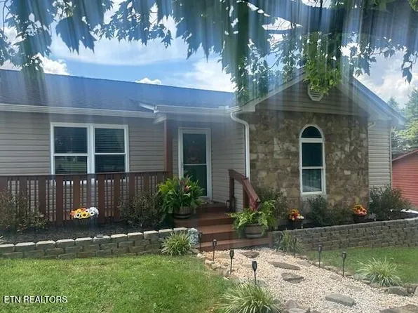 128 Cress Ln, Lenoir City, TN 37772