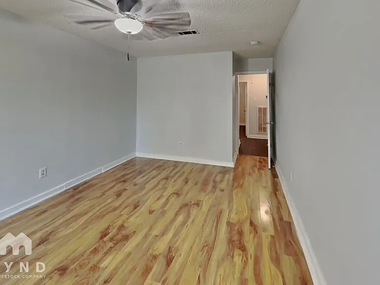 8466 Gallahad St — Photo 9