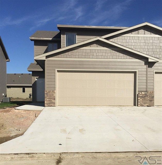 2nd image of 7206 Bridger Pl