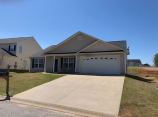 233 Waxberry Ct, Boiling Springs, SC 29316