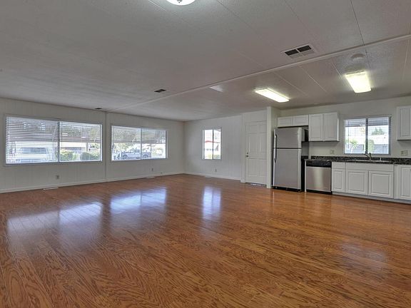 5th image of 3637 Snell Ave Spc 203