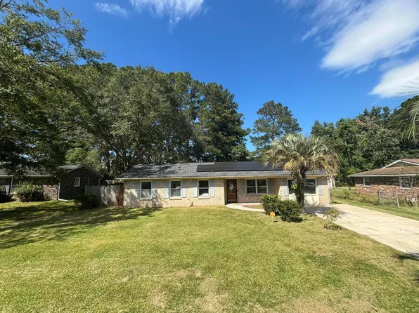 110 Beatrice Ln, Summerville, SC 29485