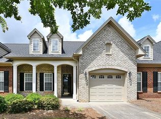 802 Pelican Ln, Clemmons, NC 27012