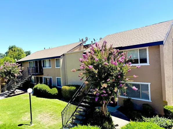 325 Standiford Ave APT 65, Modesto, CA 95350
