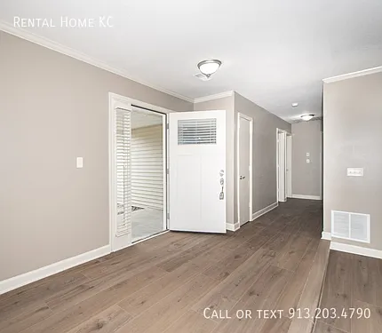 15917 W 153rd St — Photo 8