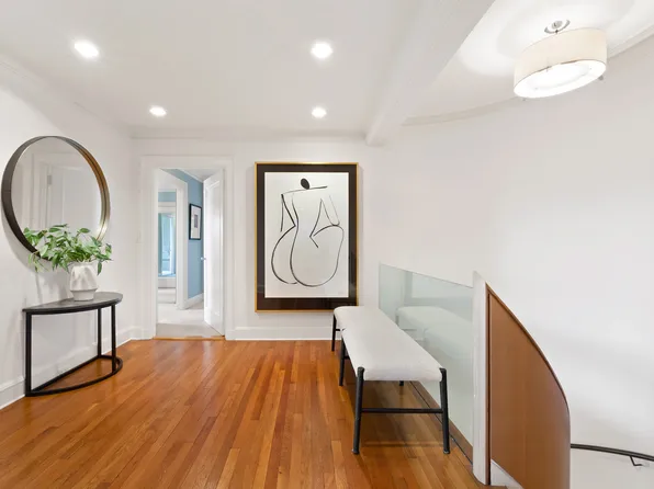 1158 Fifth Avenue image 17 of 17