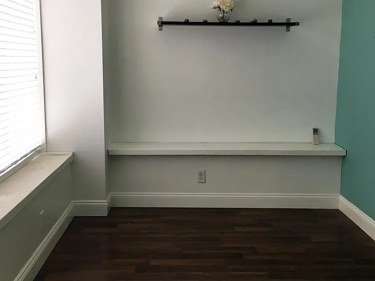 1840 S Easton Rd #1 — Photo 7