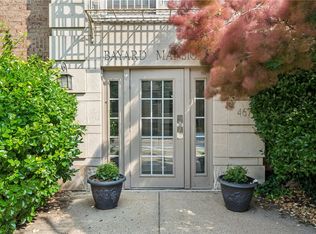 4677 Bayard St APT 201, Pittsburgh, PA 15213