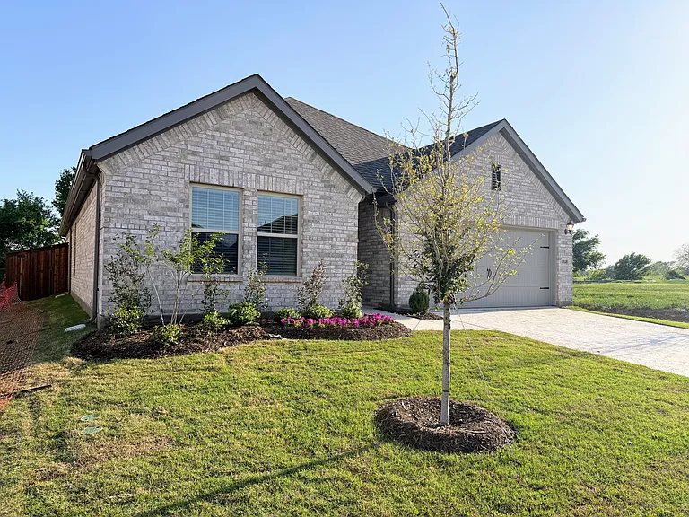 13140 Zion Dr — Photo 3