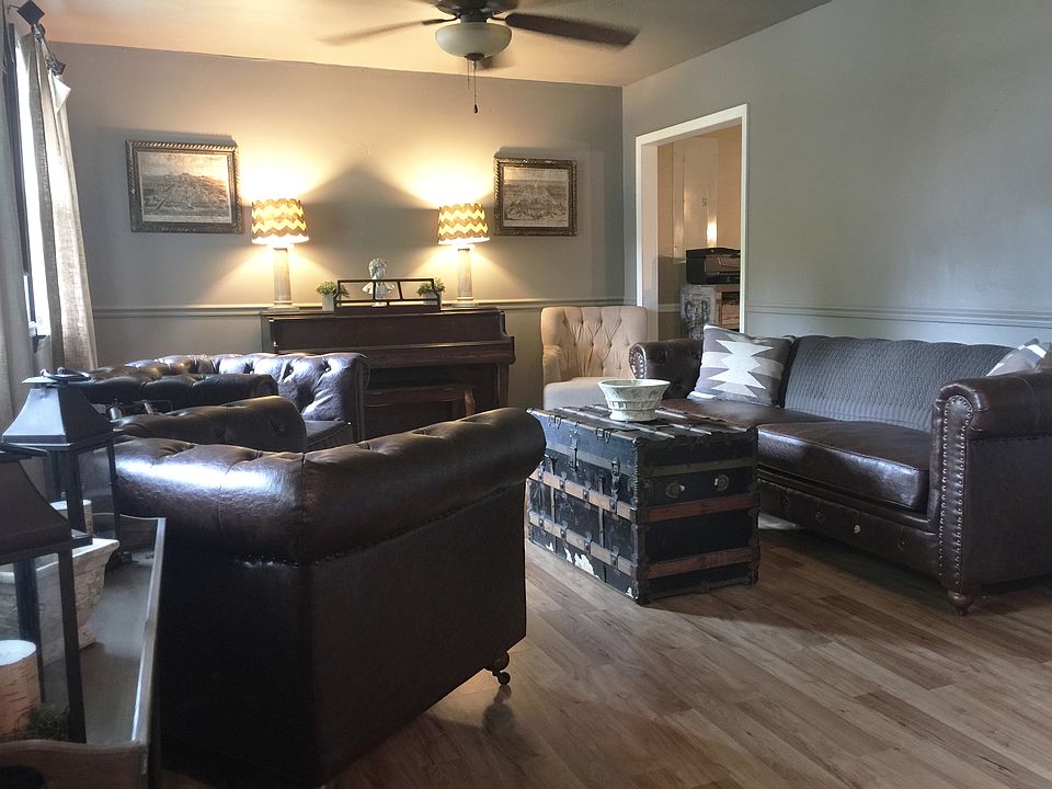 1st image of 26 Westminister Dr