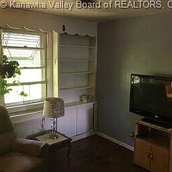 3rd image of 254 Kenna Dr
